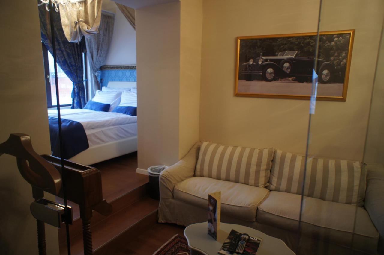 Hotel Actum Kranj Exterior photo